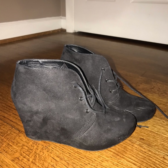 black suede wedges - Picture 2 of 4
